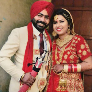 Meet your Posher, Davinder